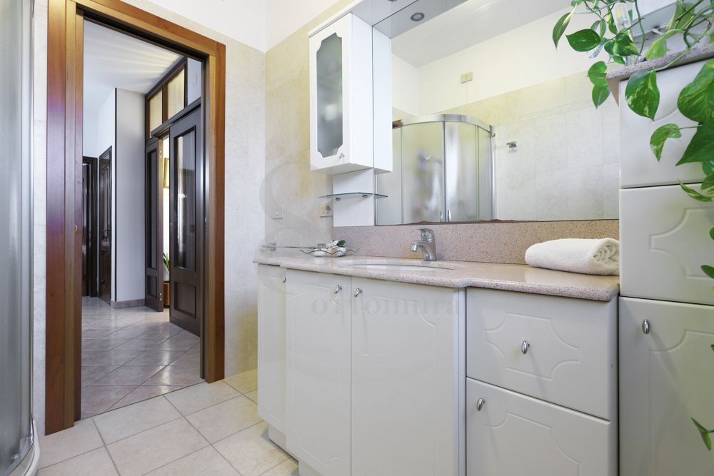 Bifamiliare con taverna