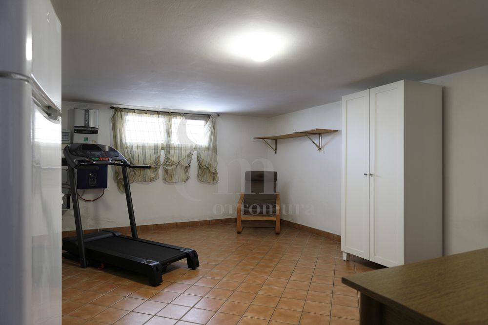 Bifamiliare con taverna