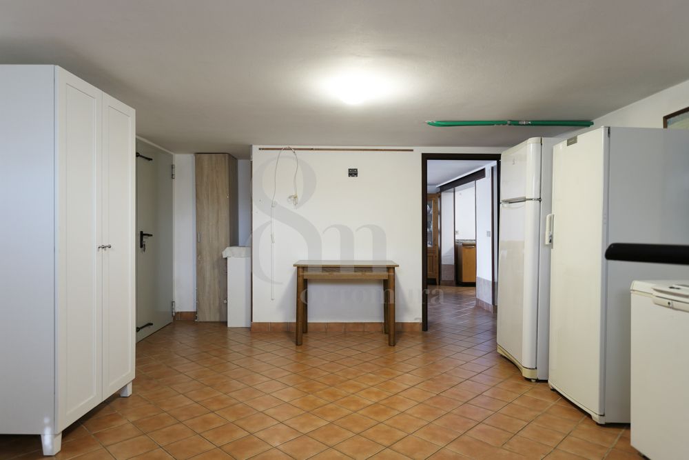 Bifamiliare con taverna