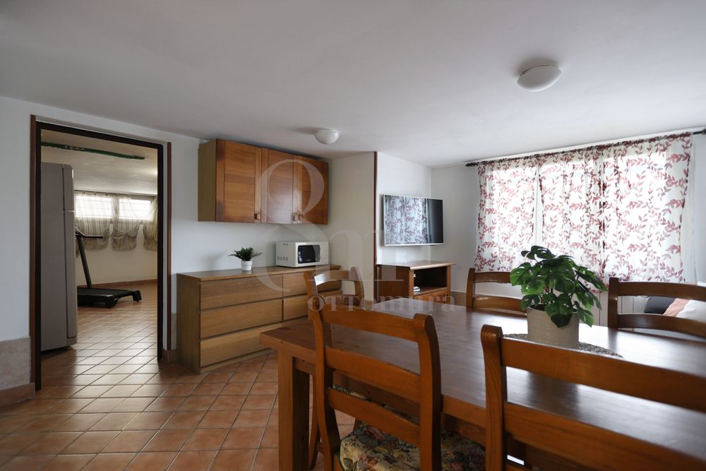 Bifamiliare con taverna