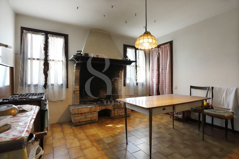 Pontelongo - Casa singola con terreno